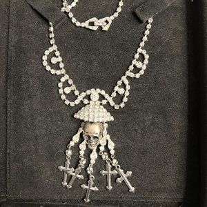 Maxfield skull necklace